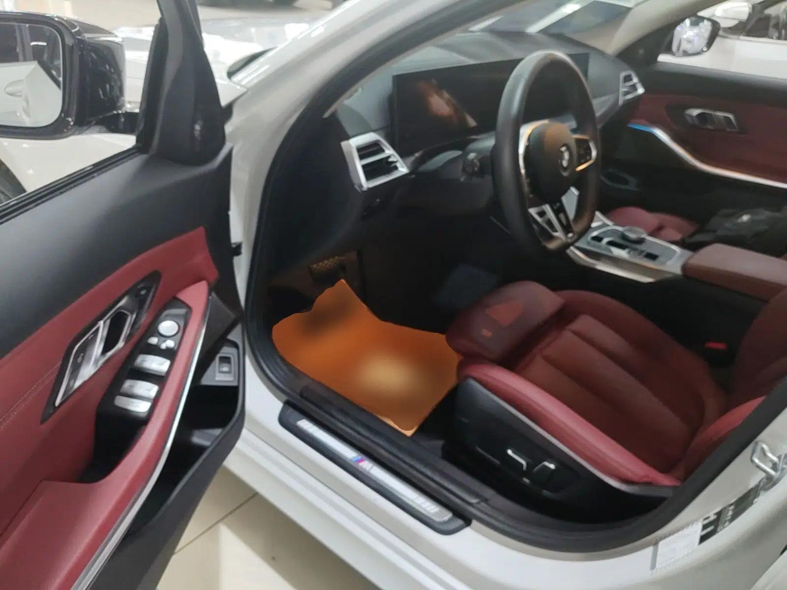 BMW 3 Series 2025 330Li M Sport Shadowline Package — миниатюра 18