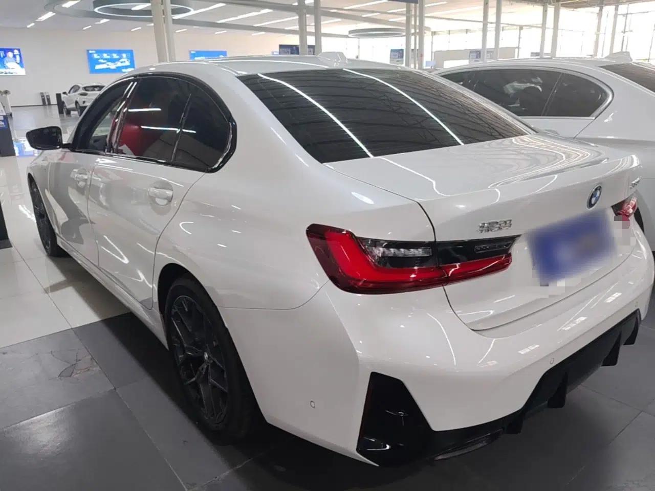 BMW 3 Series 2025 330Li M Sport Shadowline Package — миниатюра 4