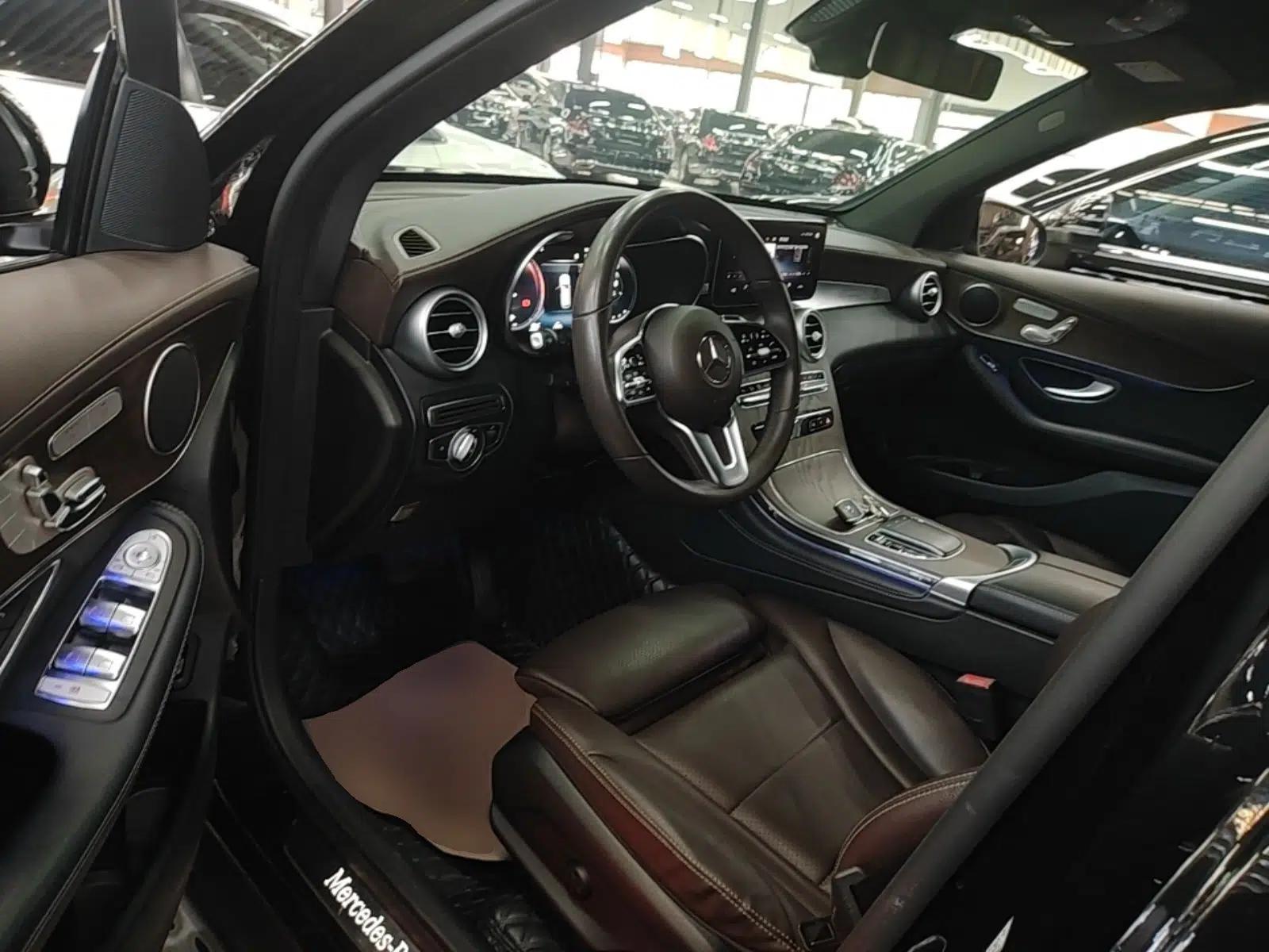 Mercedes-Benz GLC 2022 Facelift GLC 300 L 4MATIC Luxury Edition — миниатюра 17