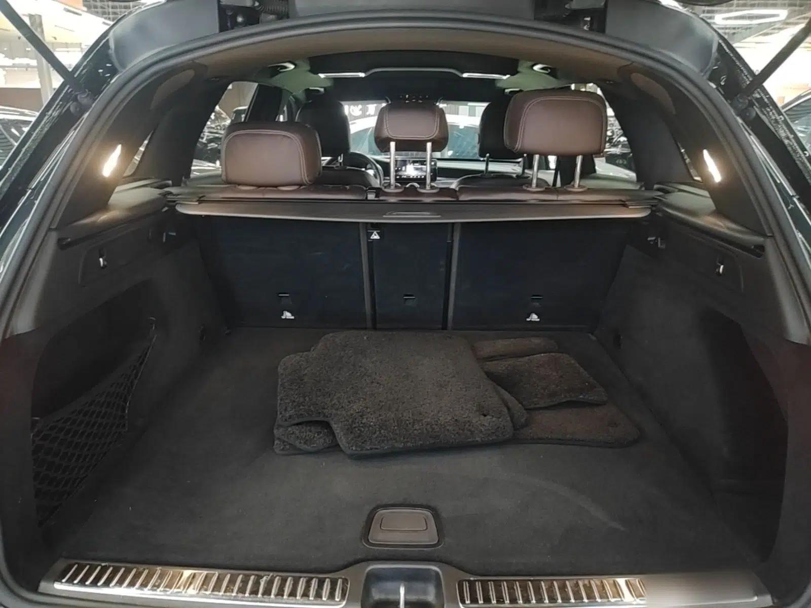 Mercedes-Benz GLC 2022 Facelift GLC 300 L 4MATIC Luxury Edition — миниатюра 22