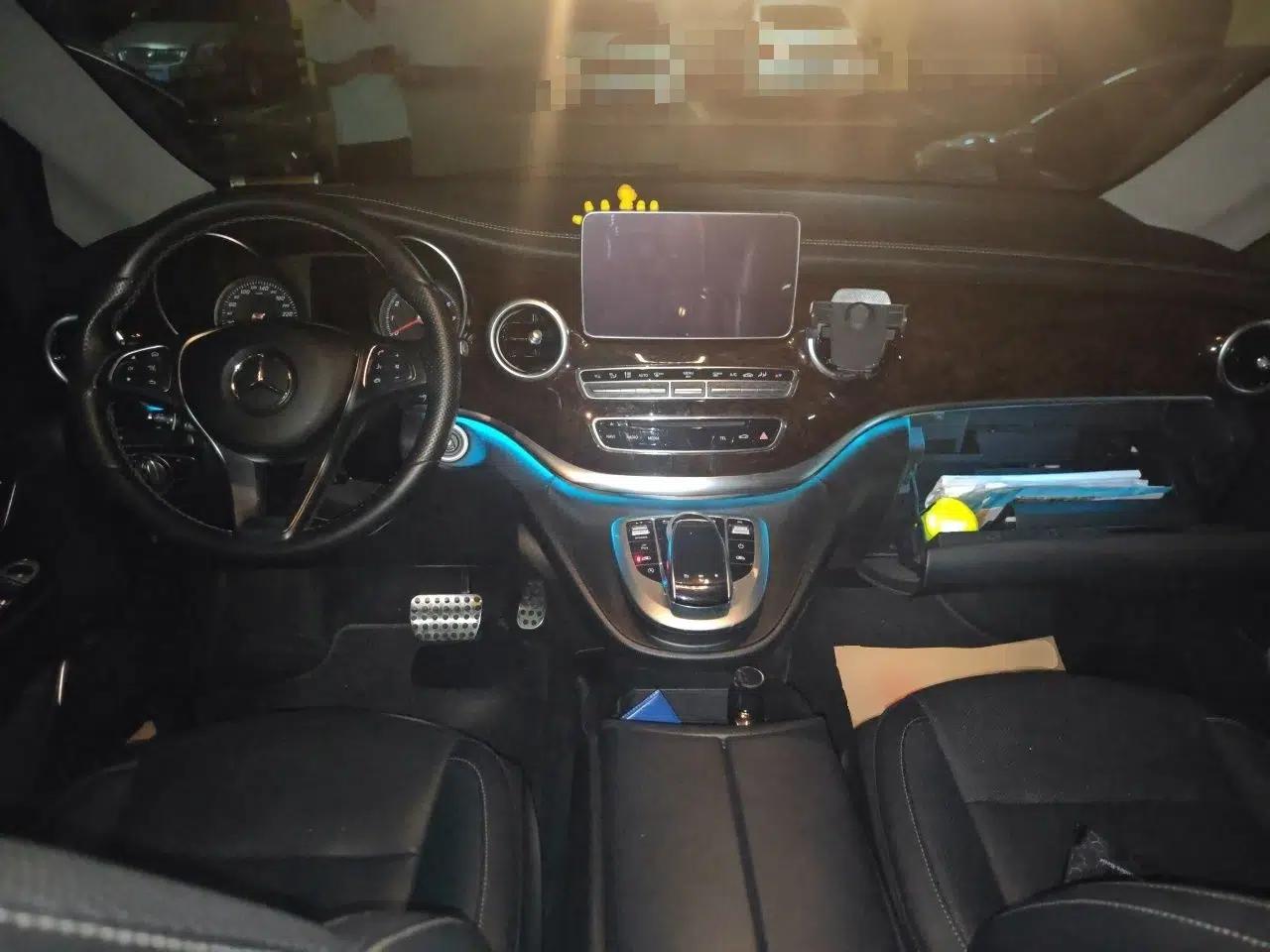 Mercedes-Benz V-Class 2018 V 260 Prestige Edition China VI — миниатюра 9
