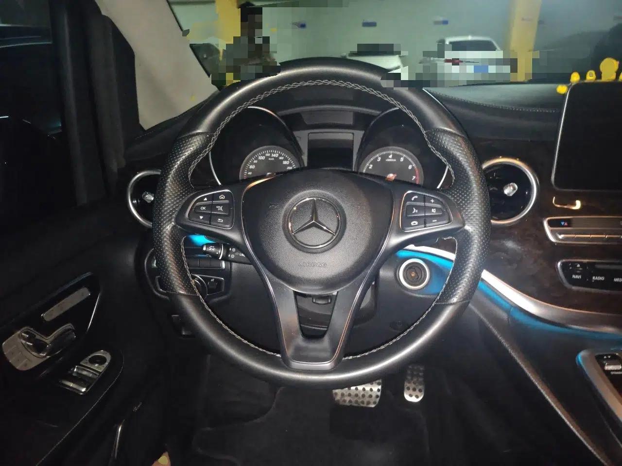 Mercedes-Benz V-Class 2018 V 260 Prestige Edition China VI — миниатюра 10