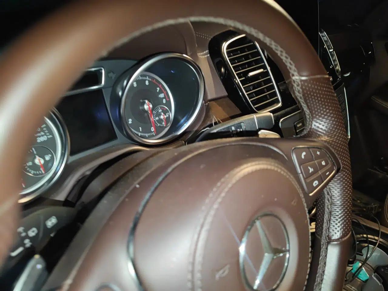 Mercedes-Benz GLS 2018 Refreshed GLS 400 4MATIC Dynamic Edition — миниатюра 14