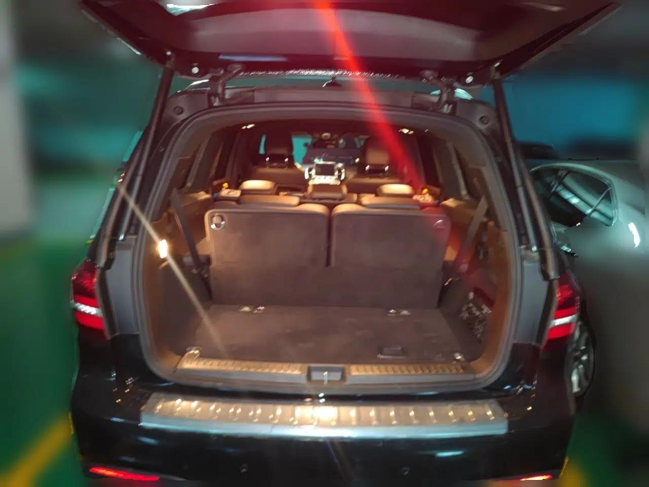 Mercedes-Benz GLS 2018 Refreshed GLS 400 4MATIC Dynamic Edition — миниатюра 19