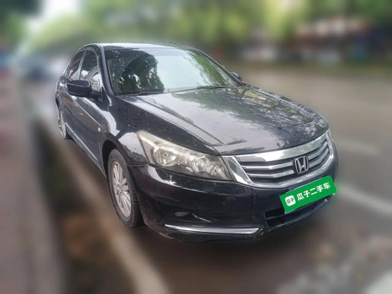 Honda Accord 2013 2.0L LX — миниатюра 3