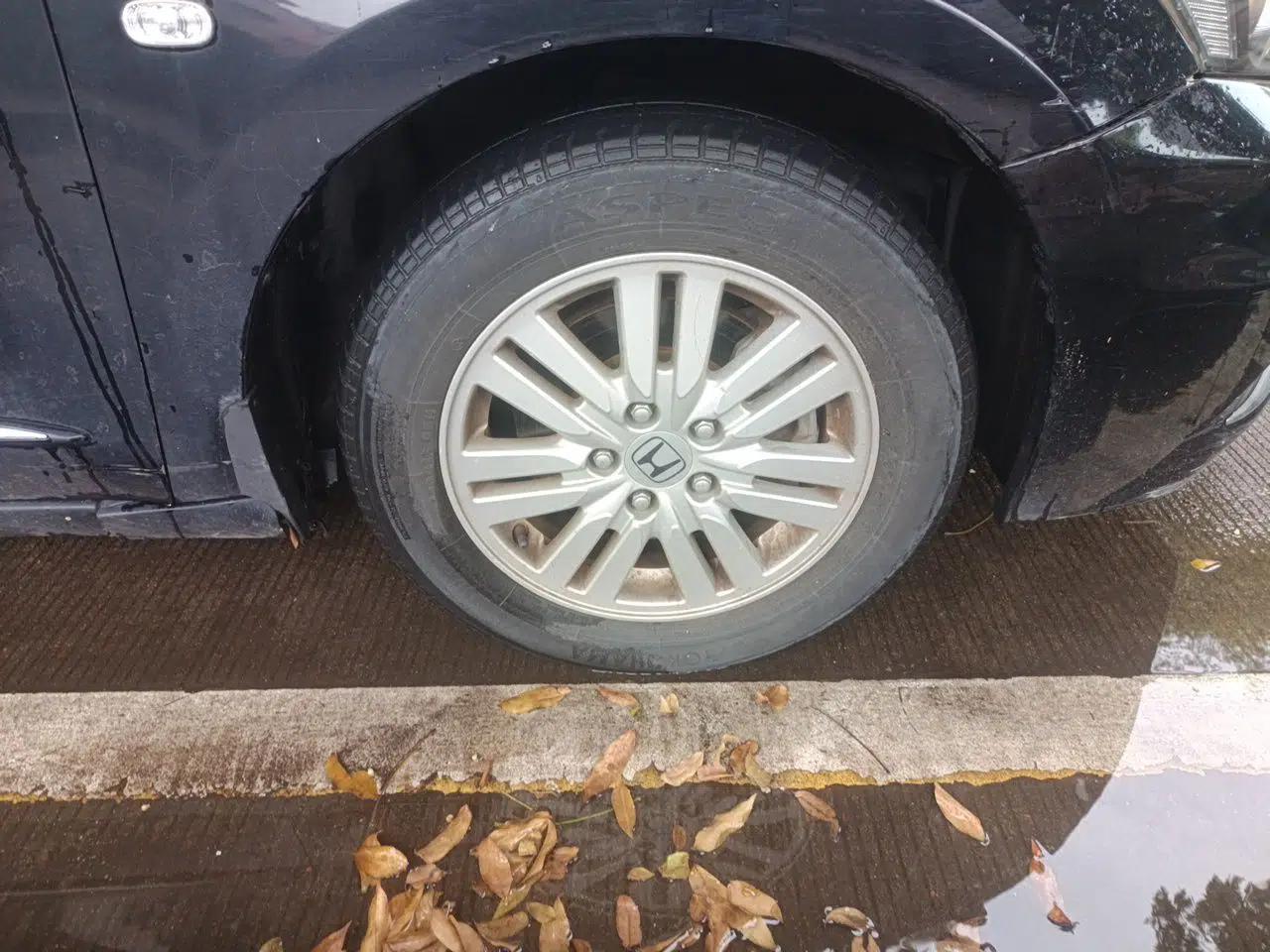 Honda Accord 2013 2.0L LX — миниатюра 8