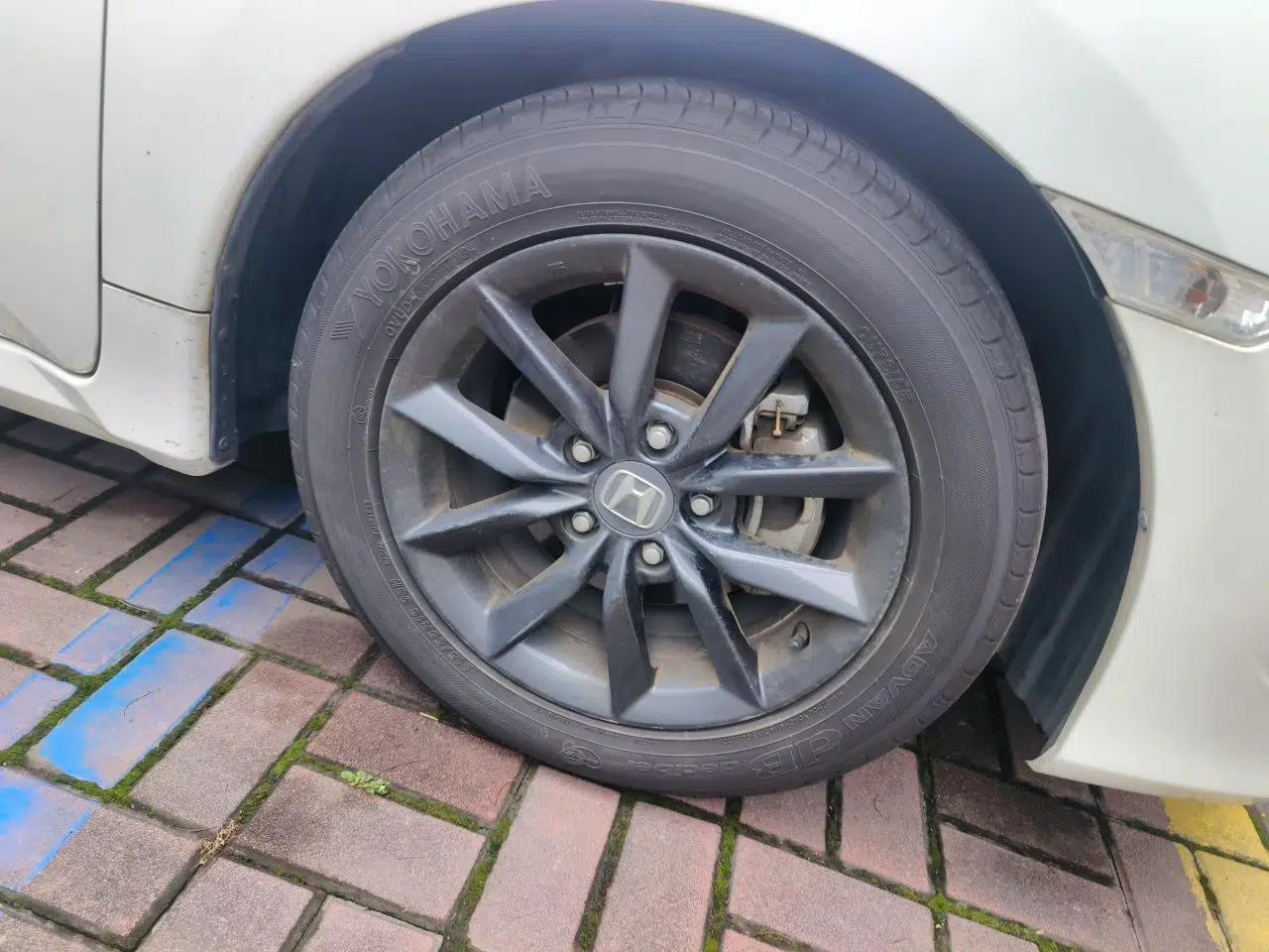 Honda Civic 2019 220TURBO CVT Dynamic Edition China VI — миниатюра 8