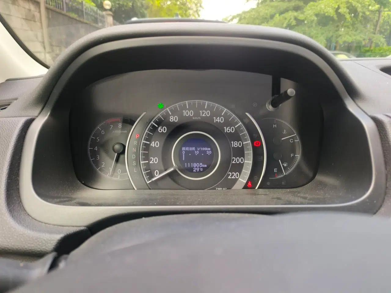 Honda CR-V 2015 2.4L two-wheel drive luxury version — миниатюра 11