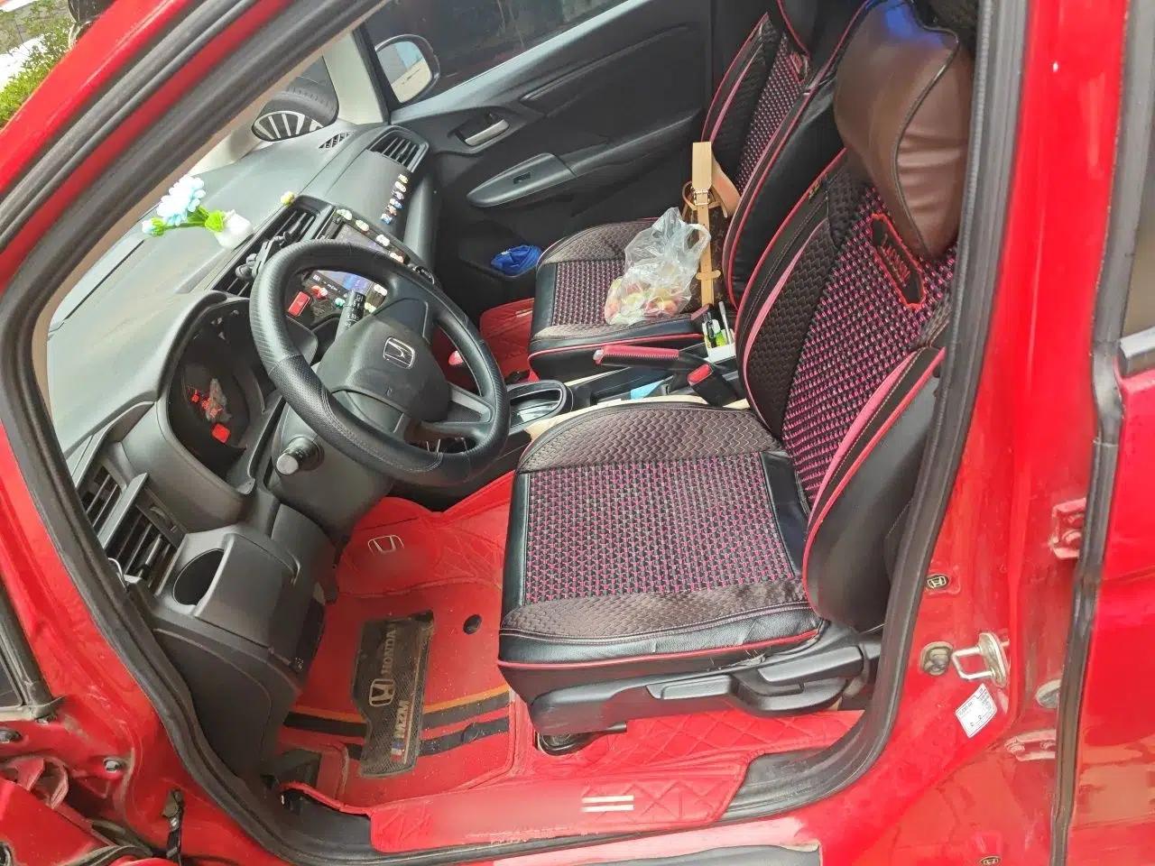 Honda Fit 2016 1.5L LX CVT Comfort Model — миниатюра 14
