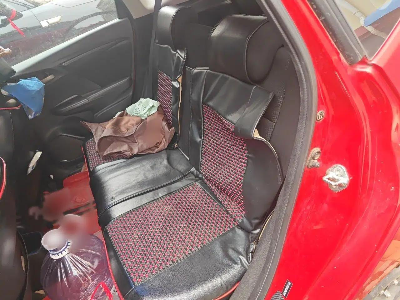 Honda Fit 2016 1.5L LX CVT Comfort Model — миниатюра 20
