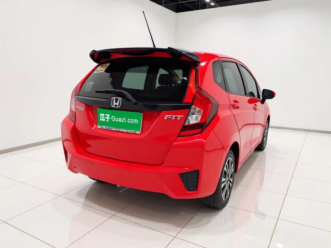 Honda Fit 2016 1.5L LX CVT Comfort Model — миниатюра 6