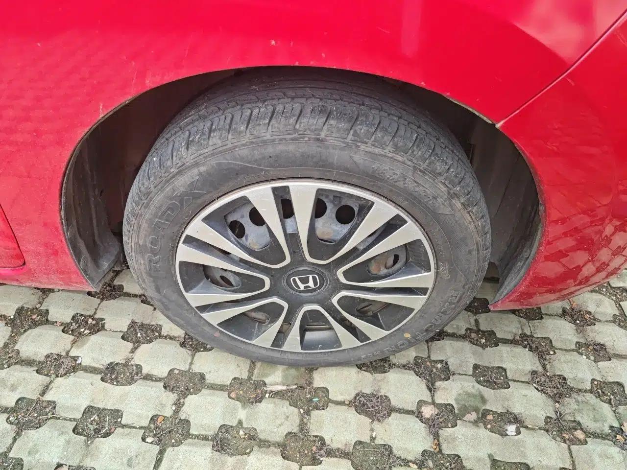 Honda Fit 2016 1.5L LX CVT Comfort Model — миниатюра 8