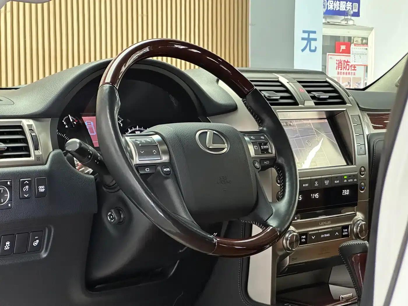 Lexus GX 2014 400 Premium Edition — миниатюра 9