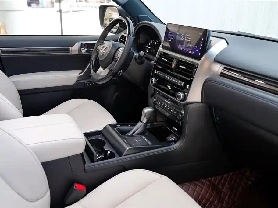 2023 Lexus GX 460 Middle East Edition — миниатюра 13