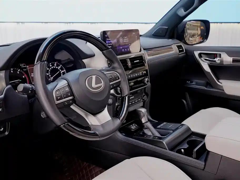 2023 Lexus GX 460 Middle East Edition — миниатюра 15