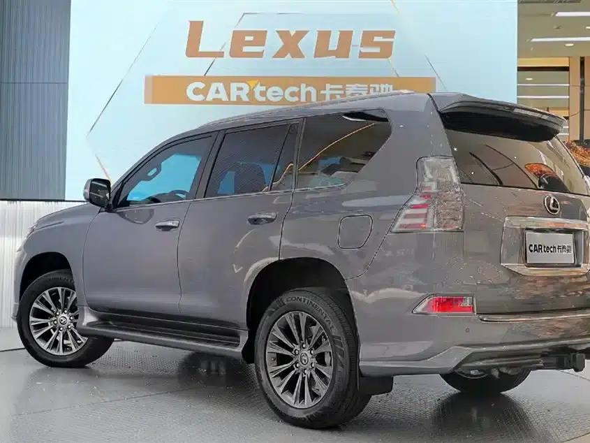 2023 Lexus GX 460 Middle East Edition — миниатюра 7