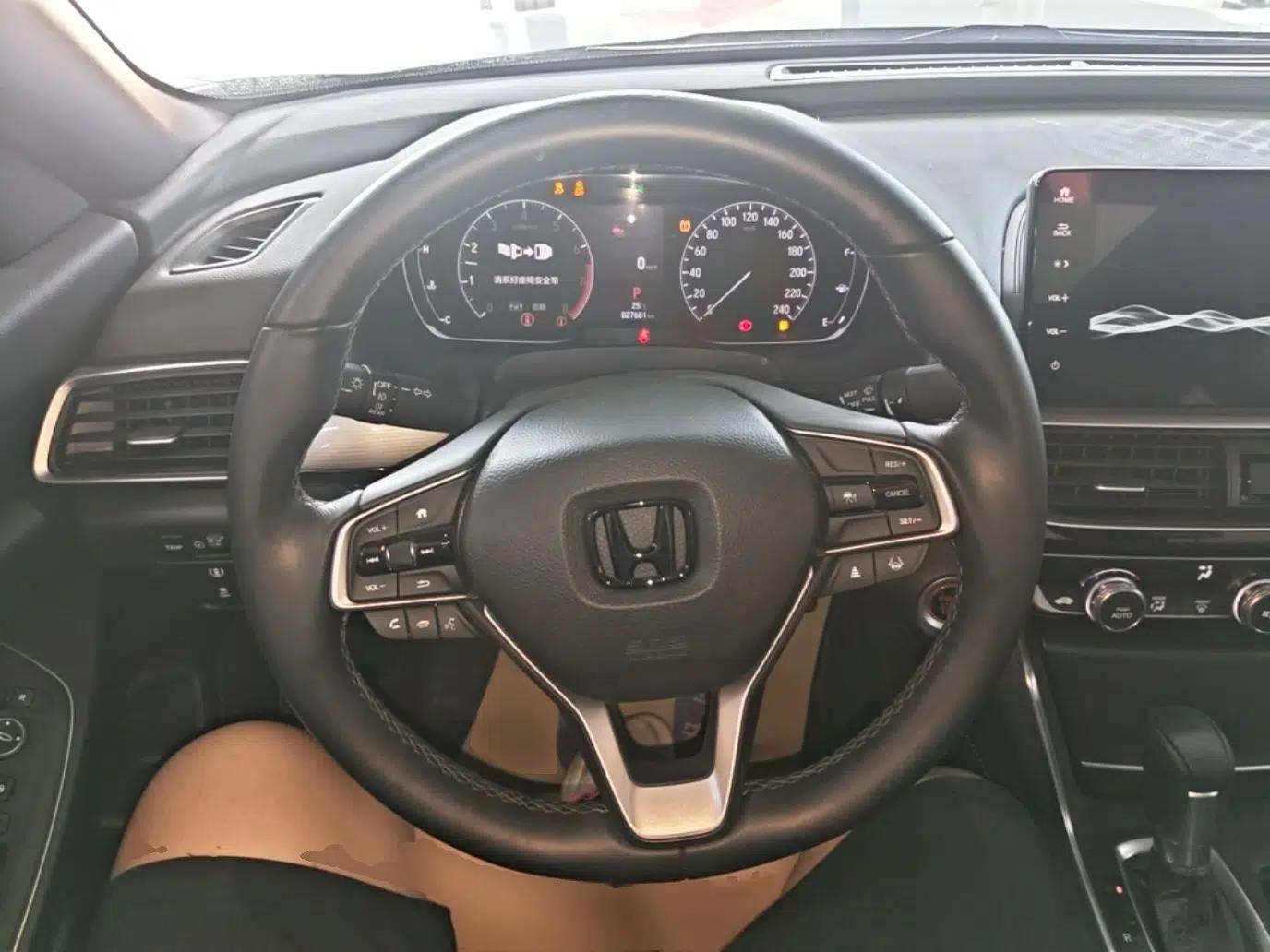 Honda Inspire 2022 260TURBO Elegant Edition — миниатюра 13