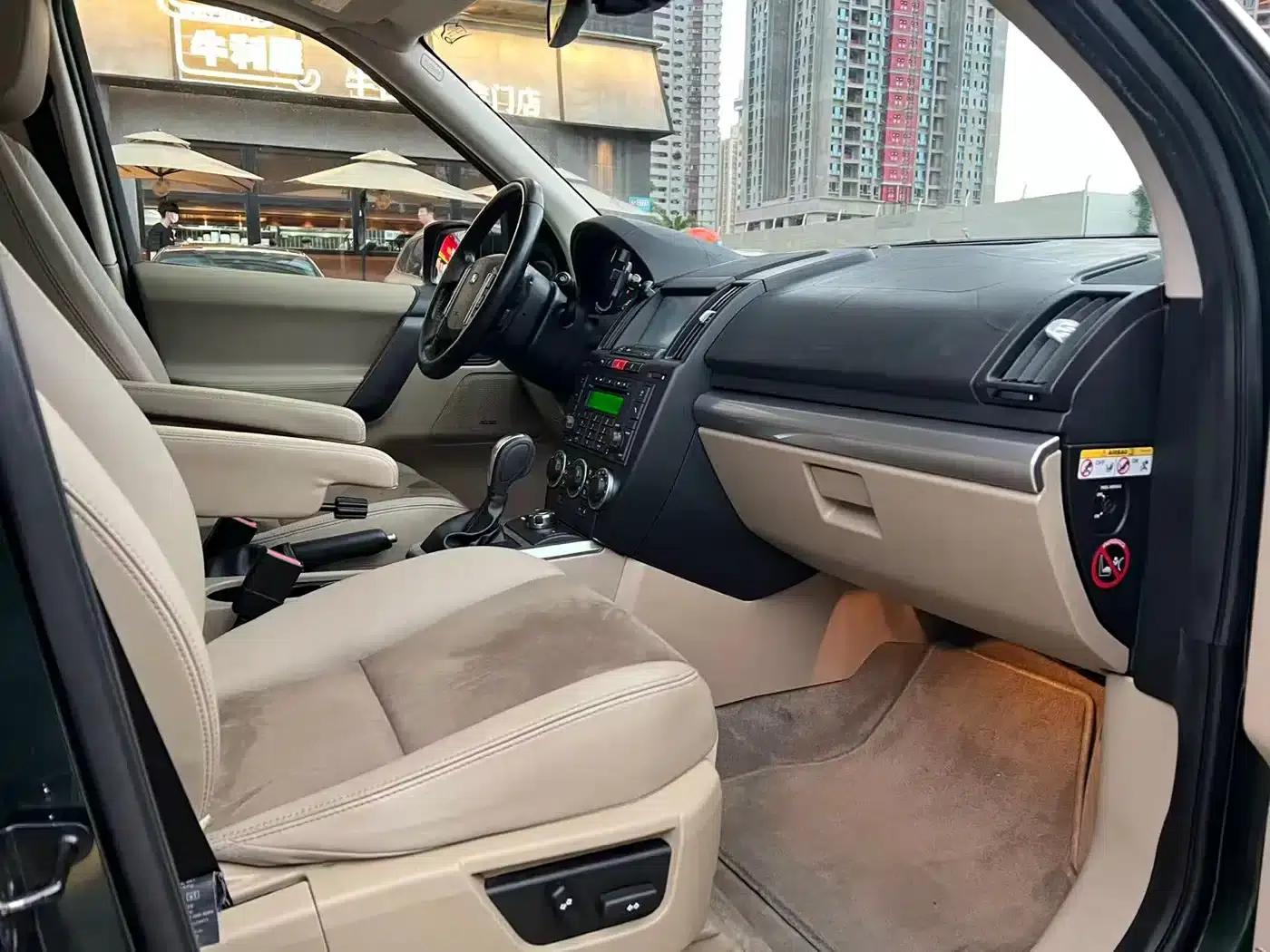 Freelander 2 2010 3.2 i6 Automatic SE Petrol Version — миниатюра 6