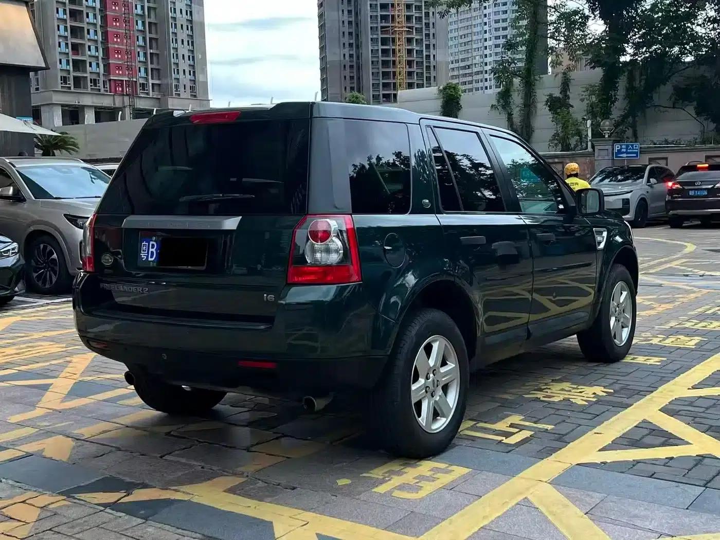 Freelander 2 2010 3.2 i6 Automatic SE Petrol Version — миниатюра 9