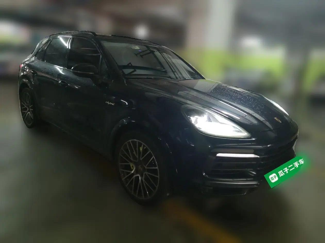 Porsche Cayenne E-Hybrid 2022 Cayenne E-Hybrid 2.0T Platinum Edition — миниатюра 3