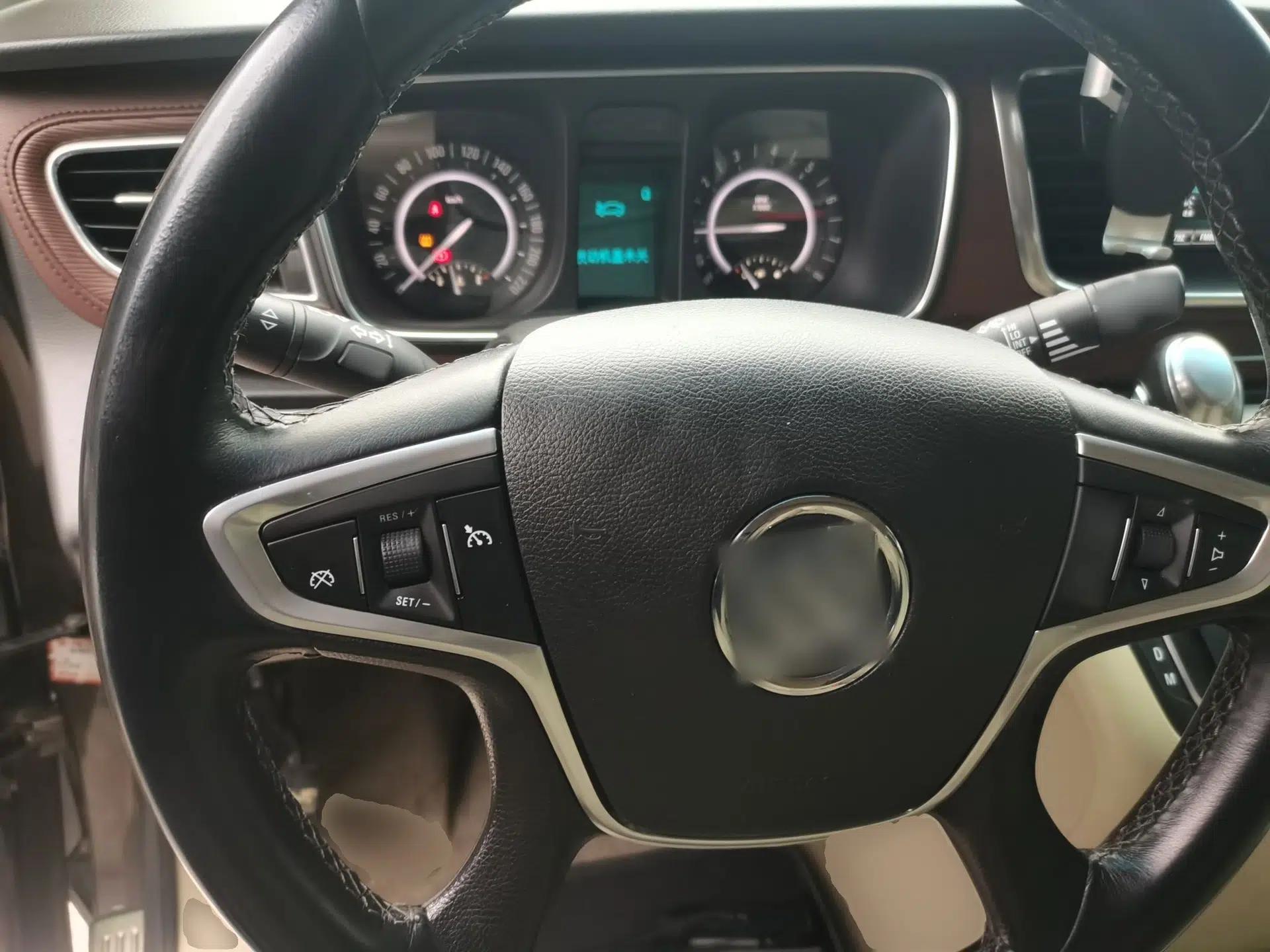Buick GL8 2017 25S Luxury Version China V Standard — миниатюра 10