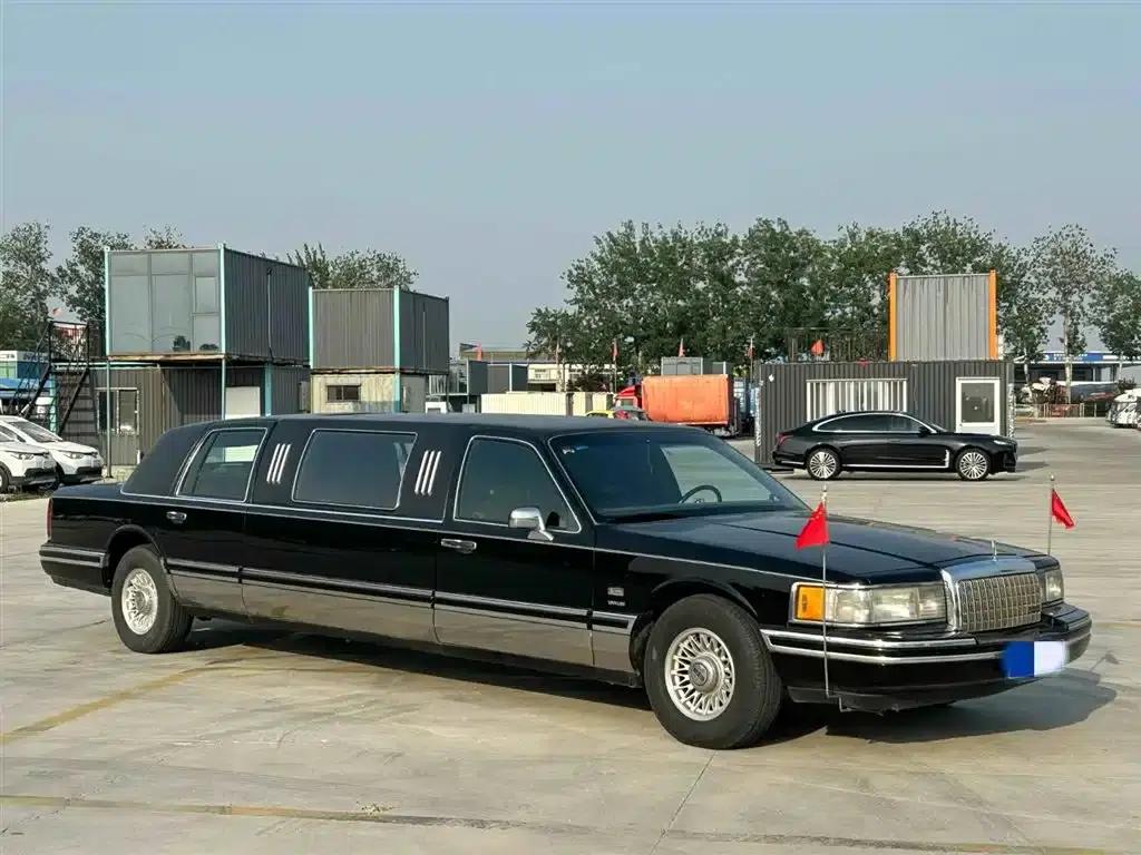 1994 City 5.0L Extended Limousine — миниатюра 3