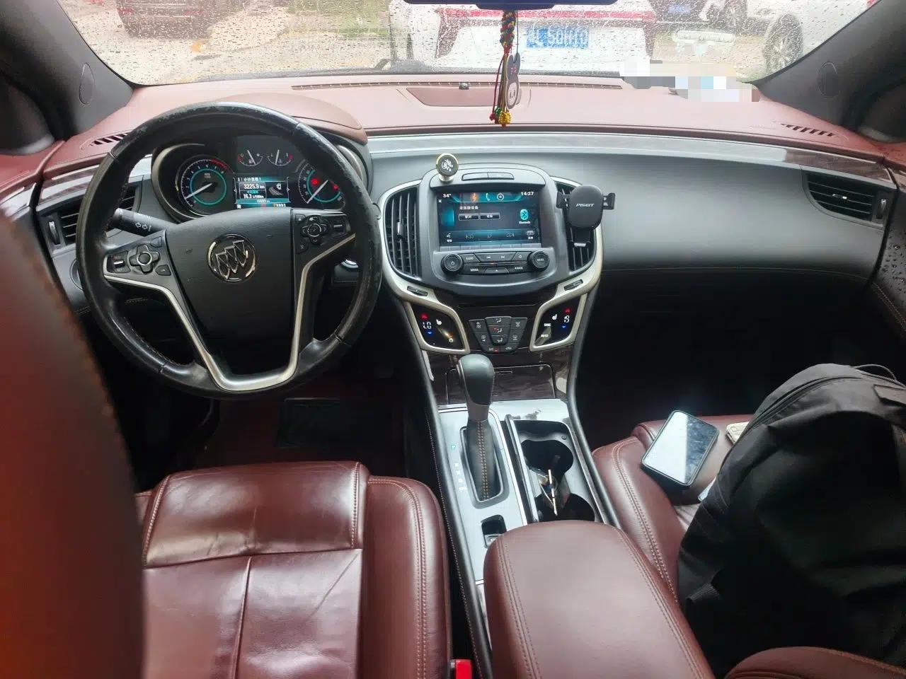 Buick LaCrosse 2014 2.0T SIDI Elite Tech Version — миниатюра 9