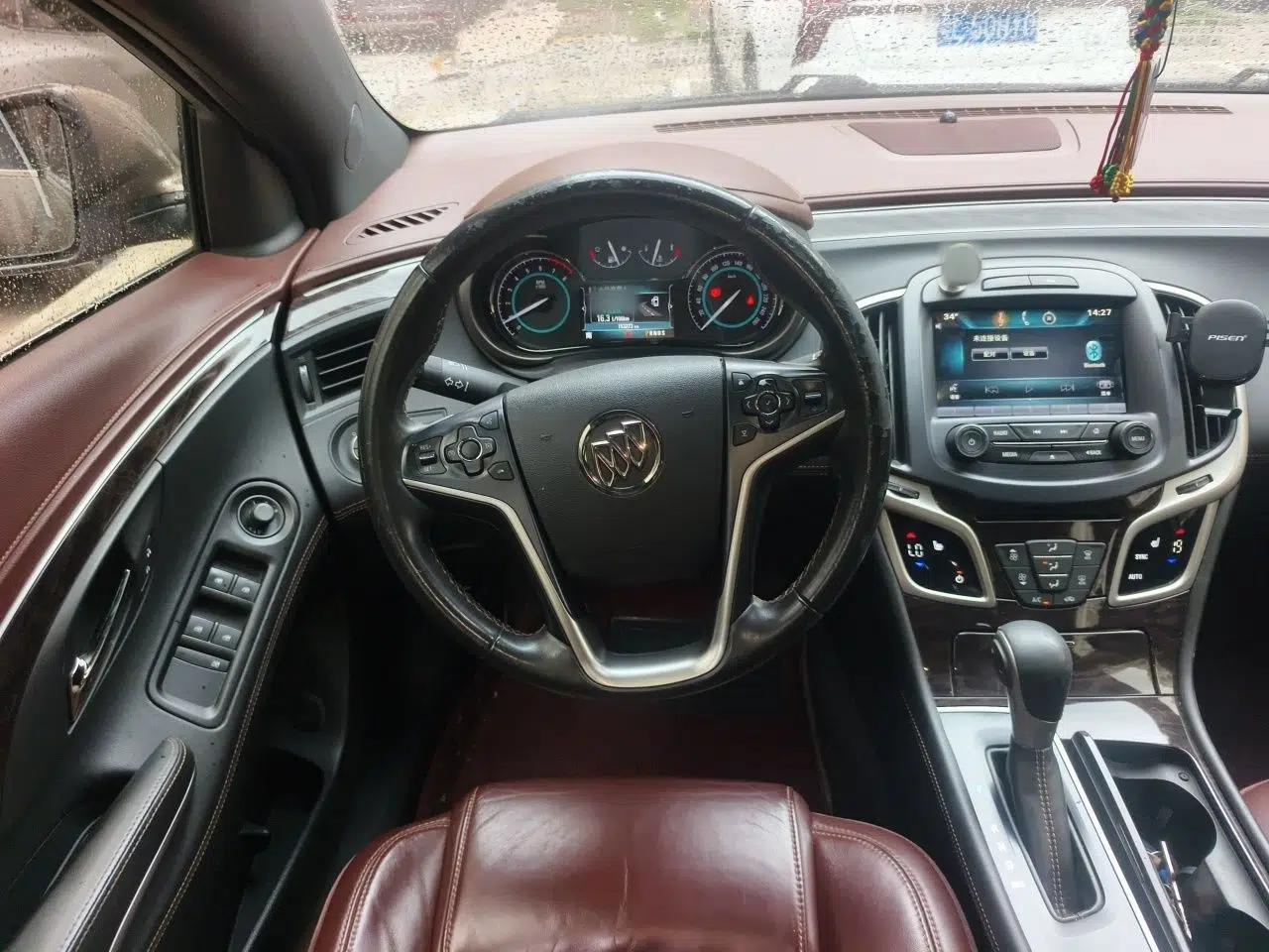 Buick LaCrosse 2014 2.0T SIDI Elite Tech Version — миниатюра 10