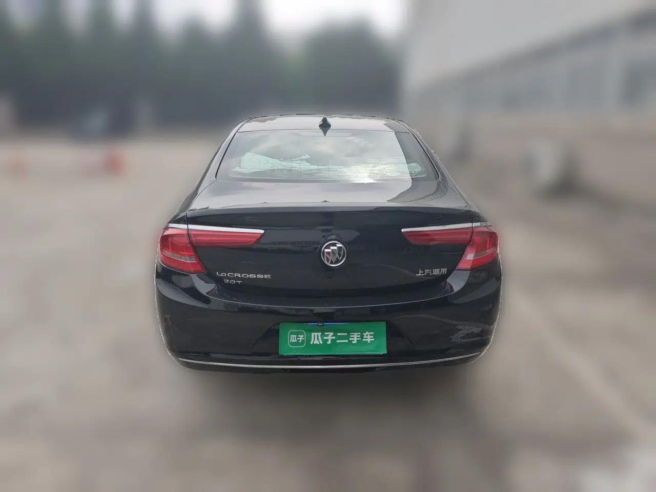 Buick LaCrosse 2018 20T Elite Edition — миниатюра 5