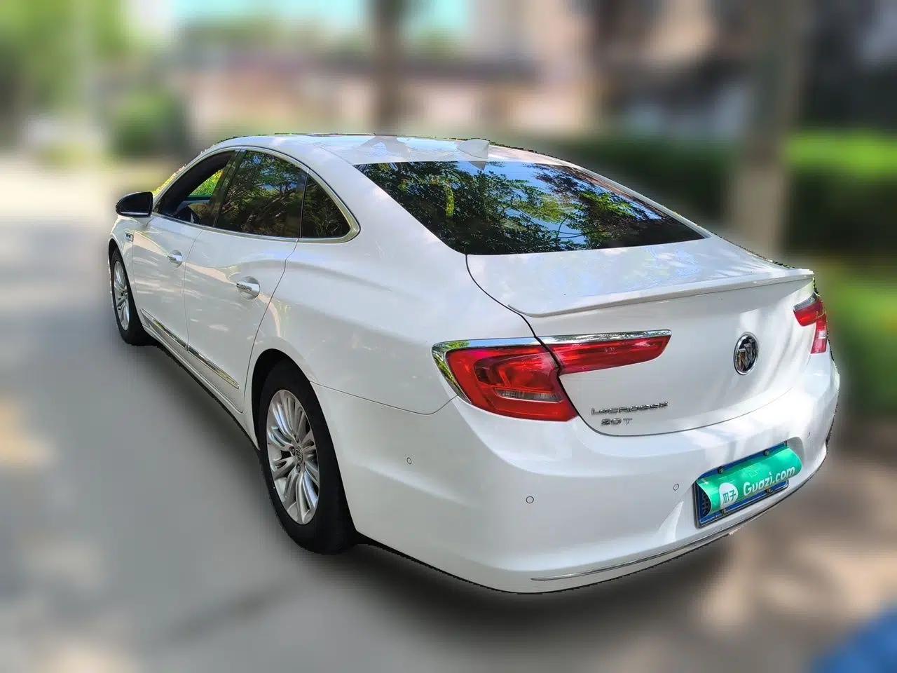 Buick LaCrosse 2016 20T Luxury Model — миниатюра 4
