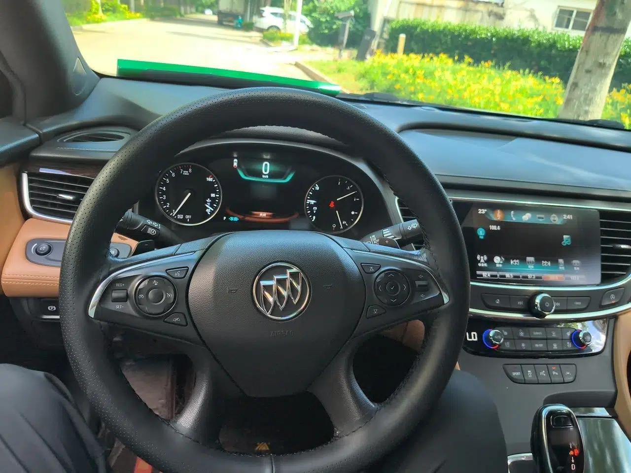 Buick LaCrosse 2016 20T Luxury Model — миниатюра 10