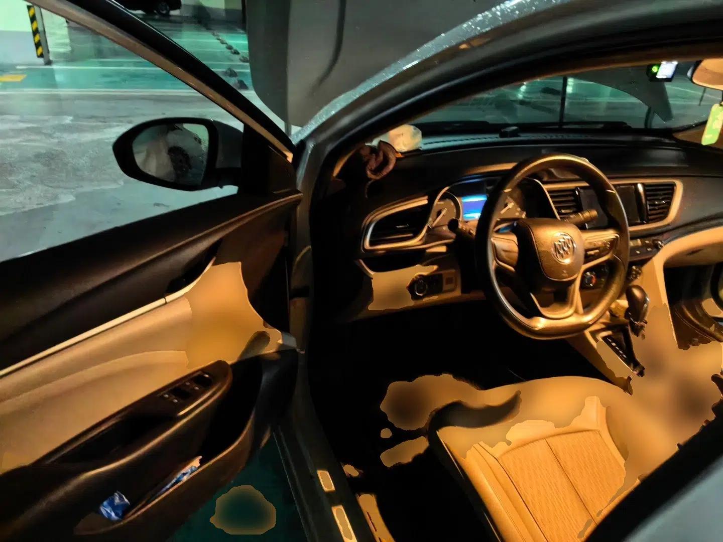 Buick GT 2017 15N Automatic Elite Version — миниатюра 16