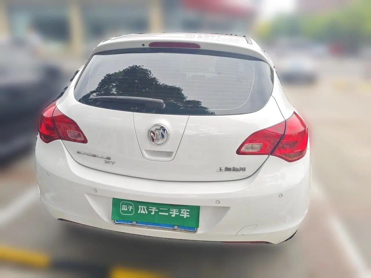 Buick GT 2013 XT 1.6L Automatic Fashion Edition — миниатюра 5