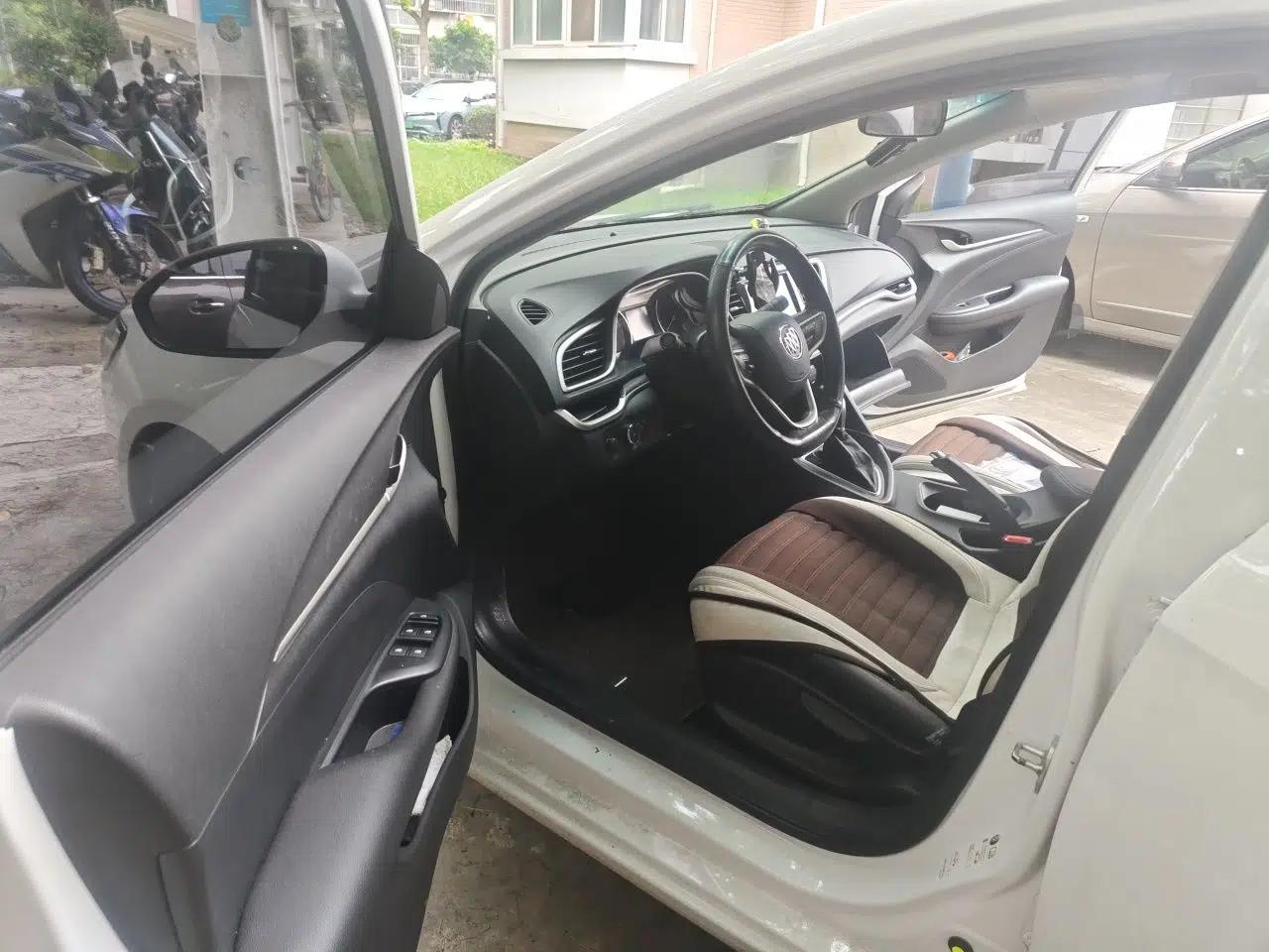 Buick GT 2021 Revised Version Flagship 1.5L Automatic Elite Edition — миниатюра 16