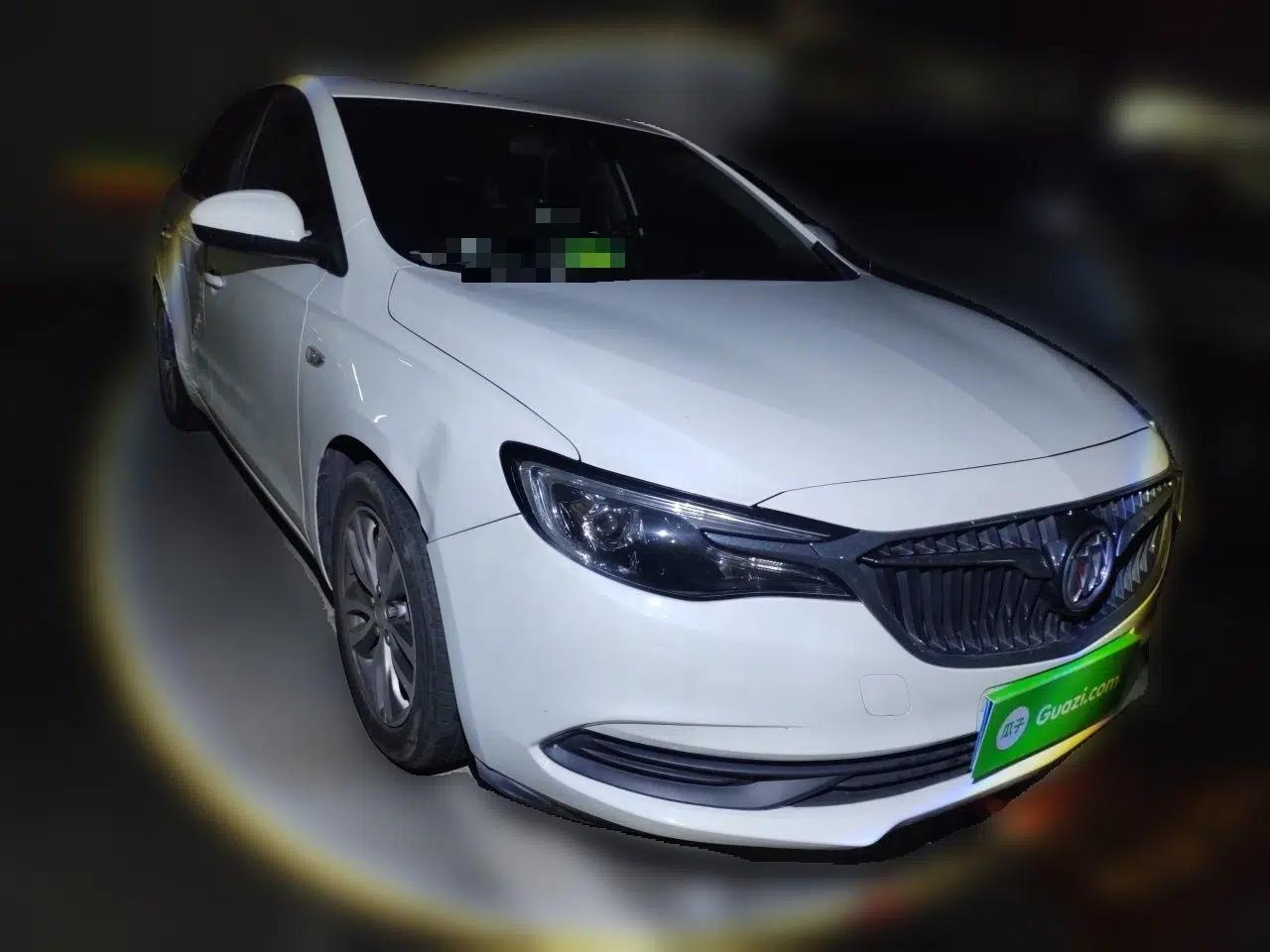Buick GT 2021 Revised Version 1.3T Automatic Mild Hybrid Elite Edition — миниатюра 3