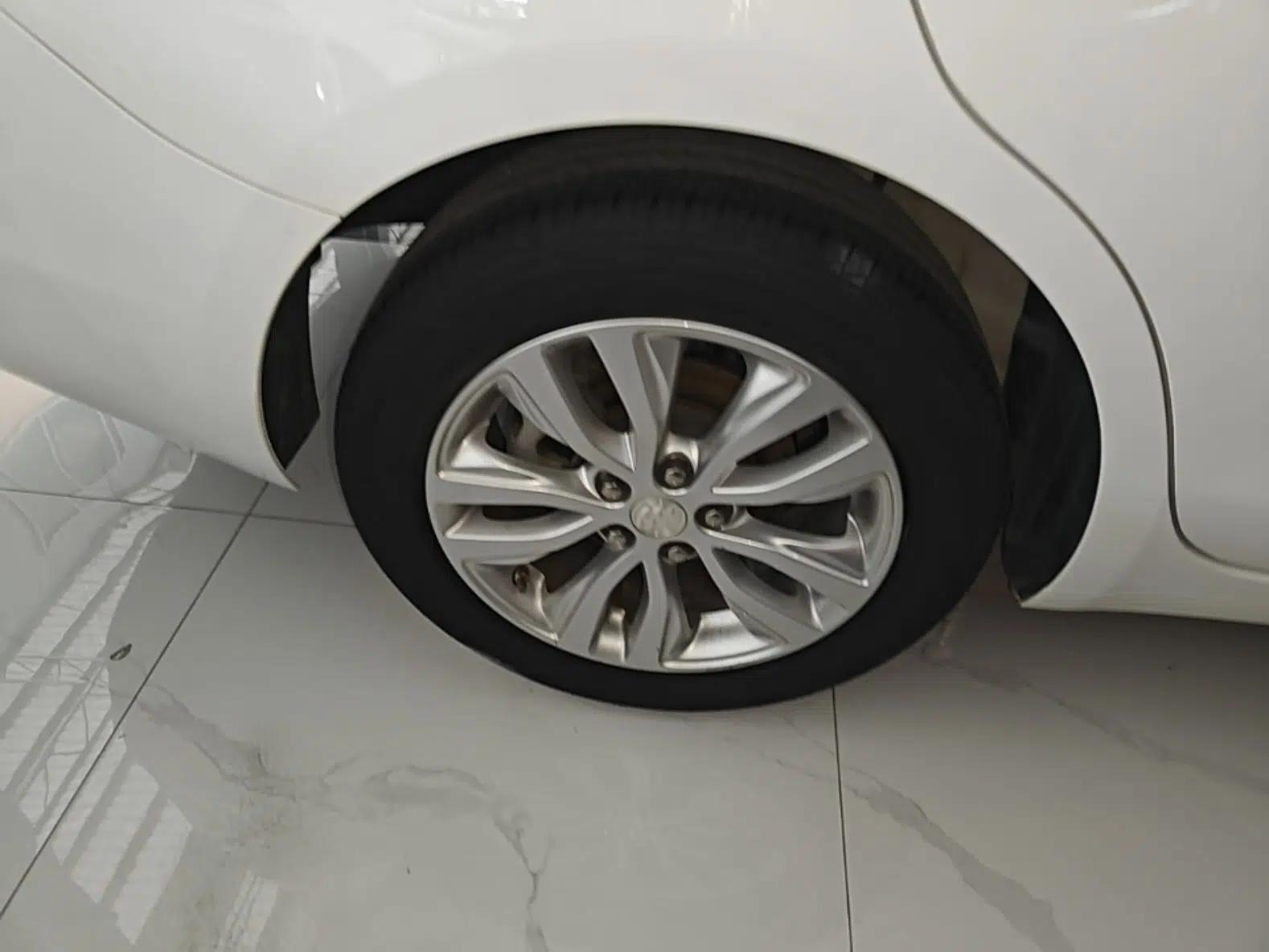 Buick GT 2021 Revised Version Flagship 1.5L Automatic Entry-Level Trim — миниатюра 11