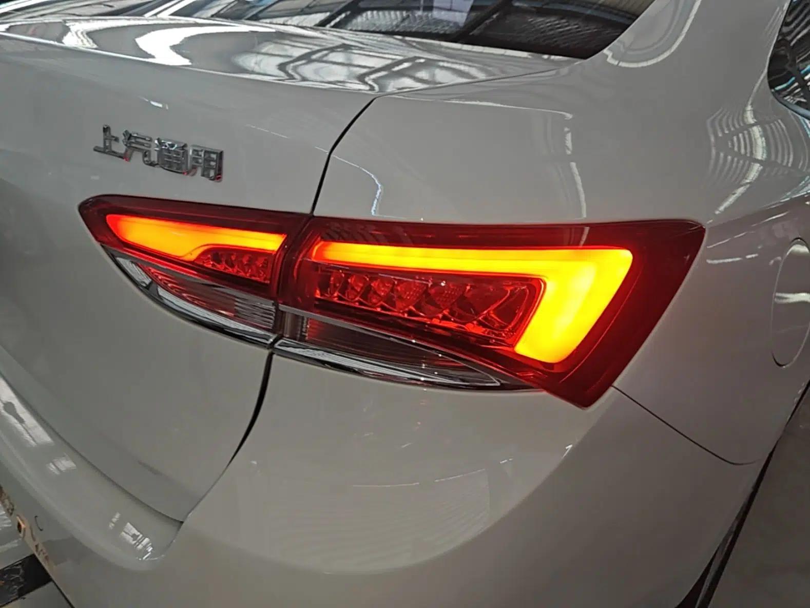 Buick GT 2021 Revised Version Flagship 1.5L Automatic Entry-Level Trim — миниатюра 9