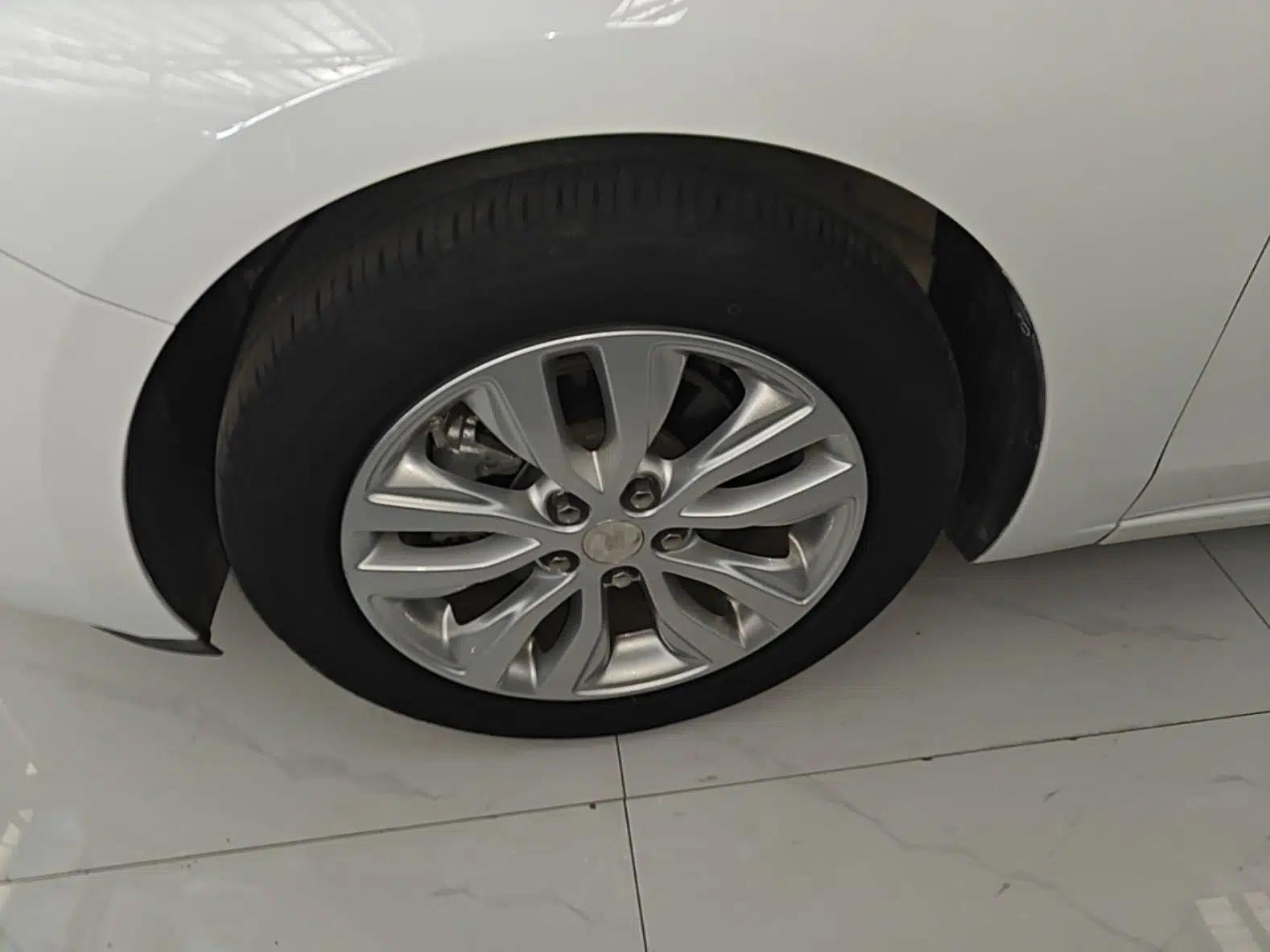 Buick GT 2021 Revised Version Flagship 1.5L Automatic Entry-Level Trim — миниатюра 10