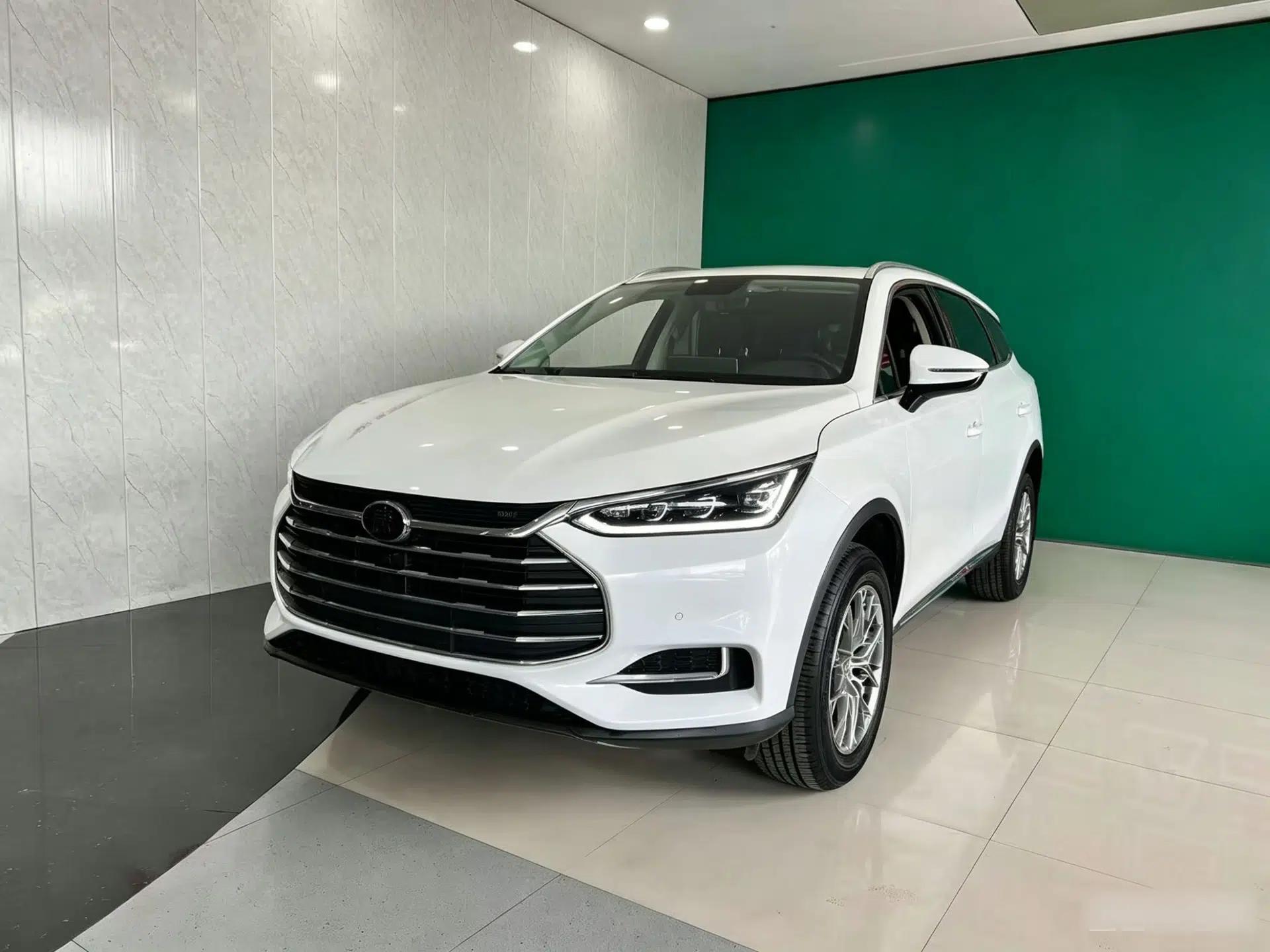 BYD Tang 2019 2.0T Automatic SmartConnect Luxury Edition 5 Seats China VI Standard — миниатюра 1