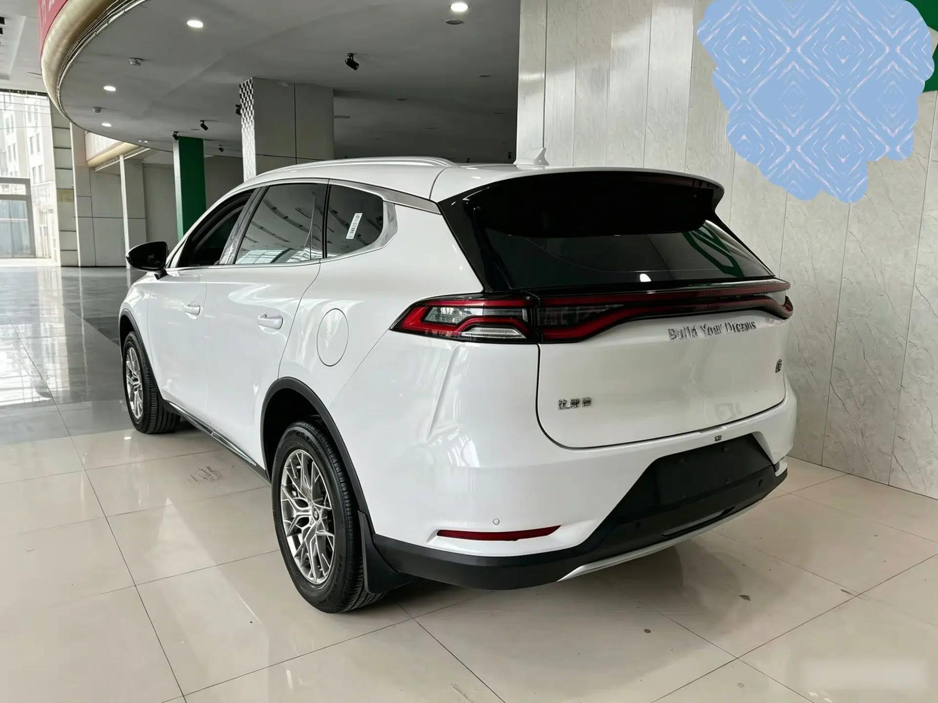 BYD Tang 2019 2.0T Automatic SmartConnect Luxury Edition 5 Seats China VI Standard — миниатюра 4
