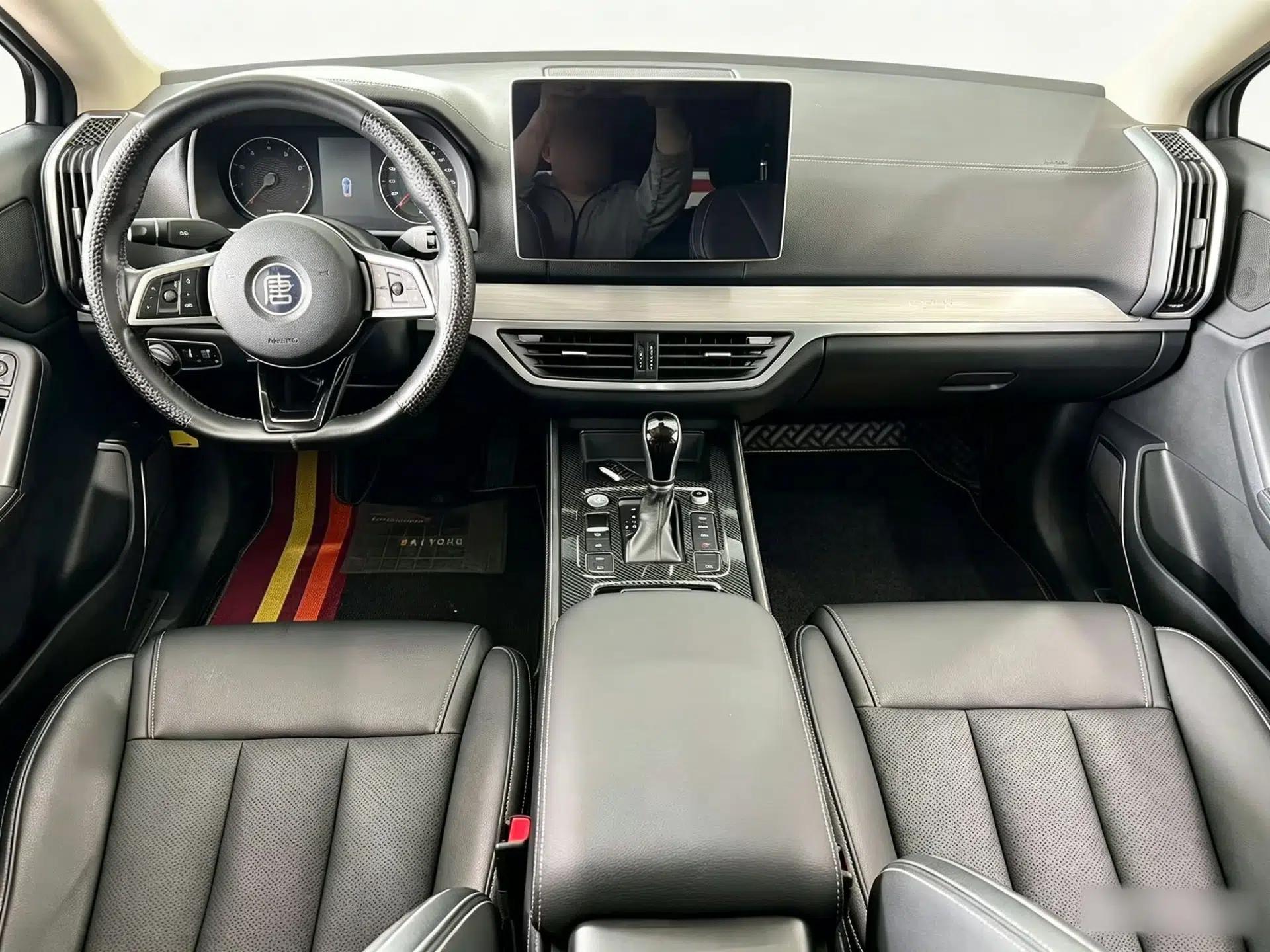 BYD Tang 2019 2.0T Automatic SmartConnect Luxury Edition 5 Seats China VI Standard — миниатюра 8