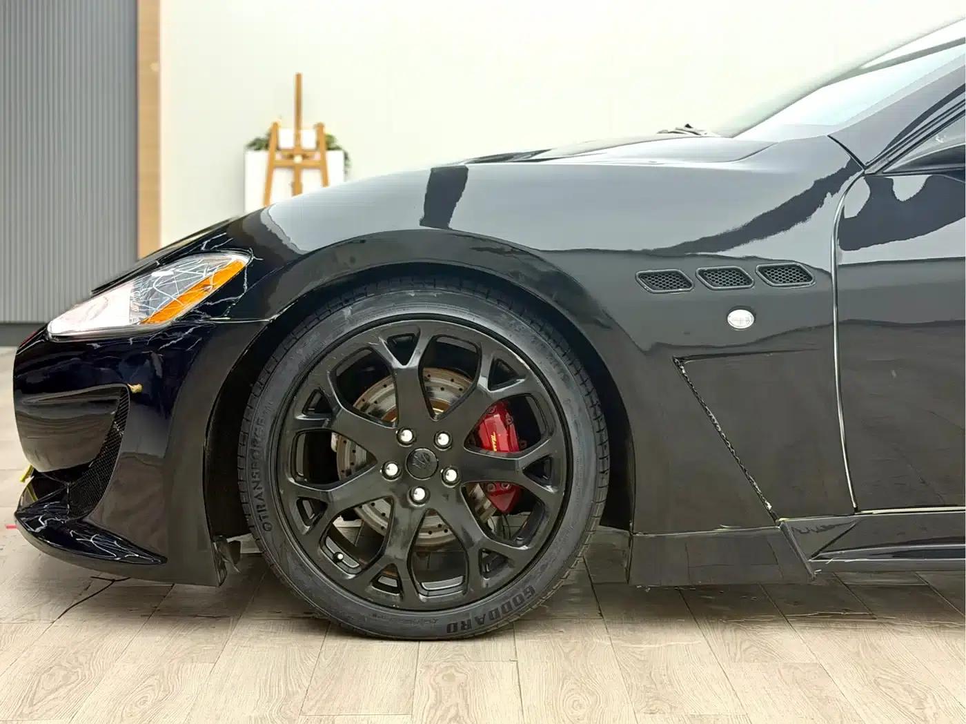 2013 GranTurismo 4.2L V8 — миниатюра 8