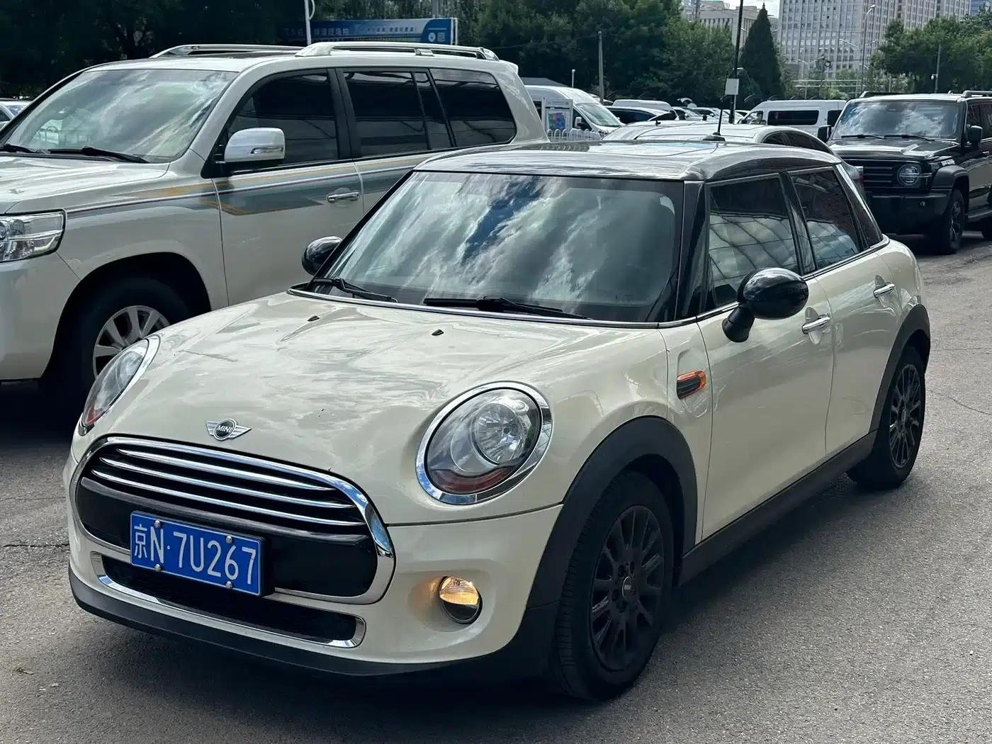 2016 MINI 1.5T COOPER 5-door version — миниатюра 1