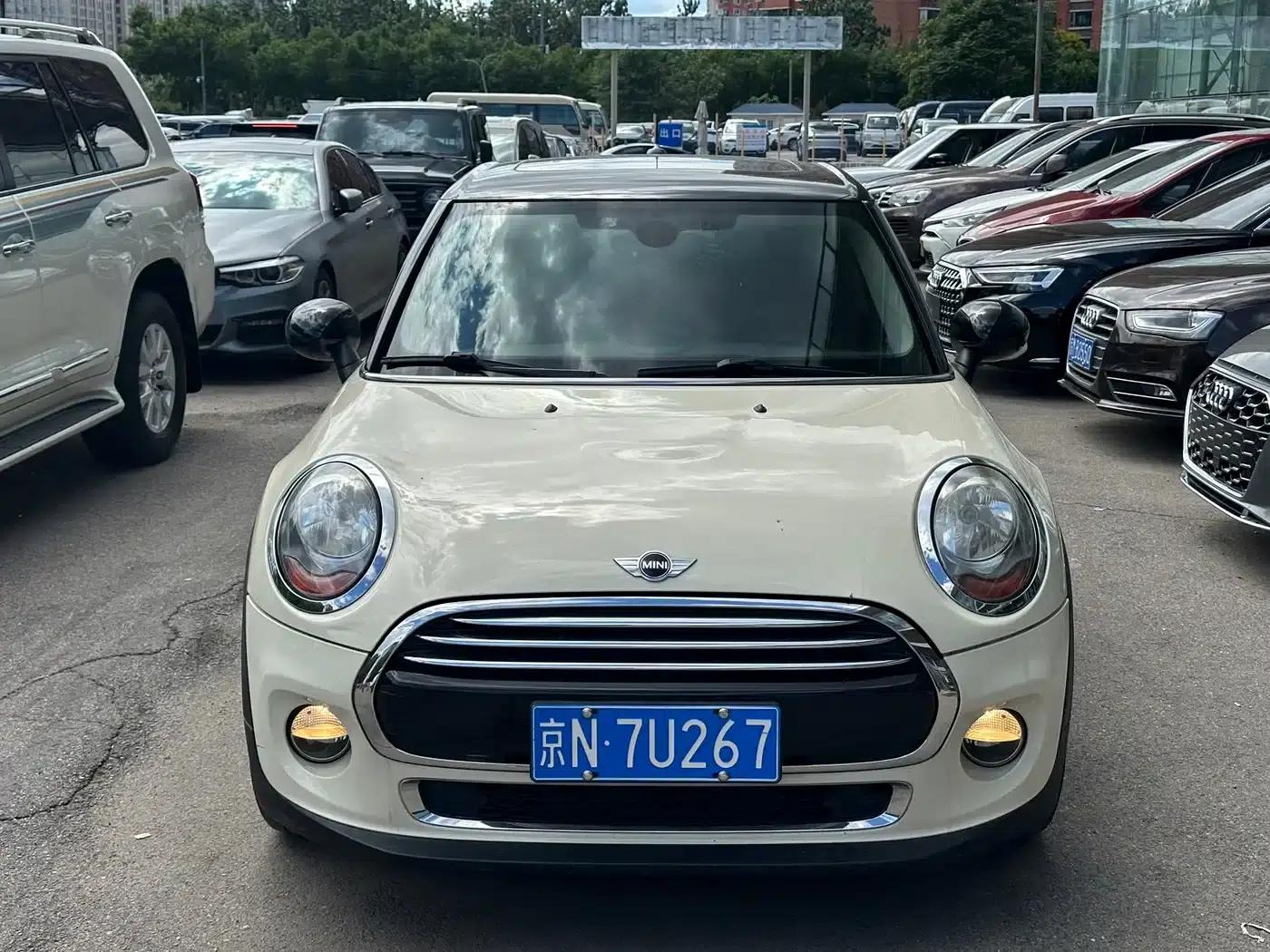 2016 MINI 1.5T COOPER 5-door version — миниатюра 2