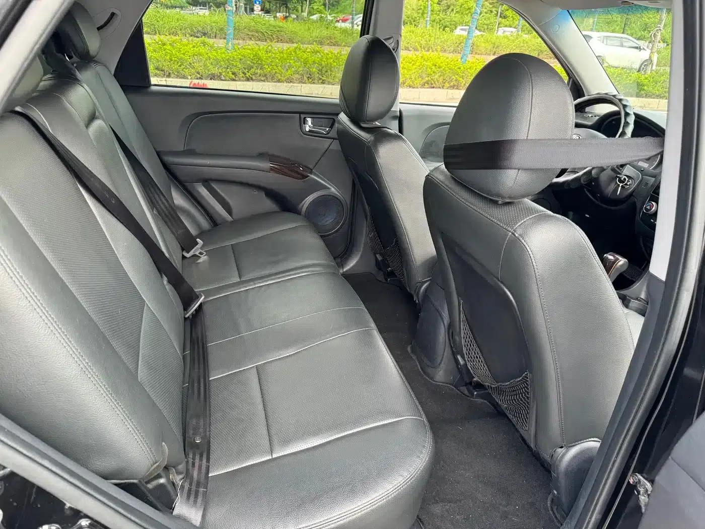 2013 Sportage 2.0L Automatic 2WD GLS — миниатюра 15