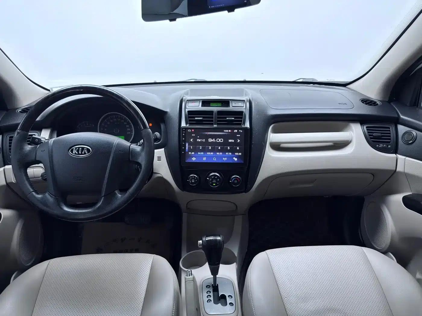 2012 Kia Sportage 2.0L Automatic 2WD GL — миниатюра 5