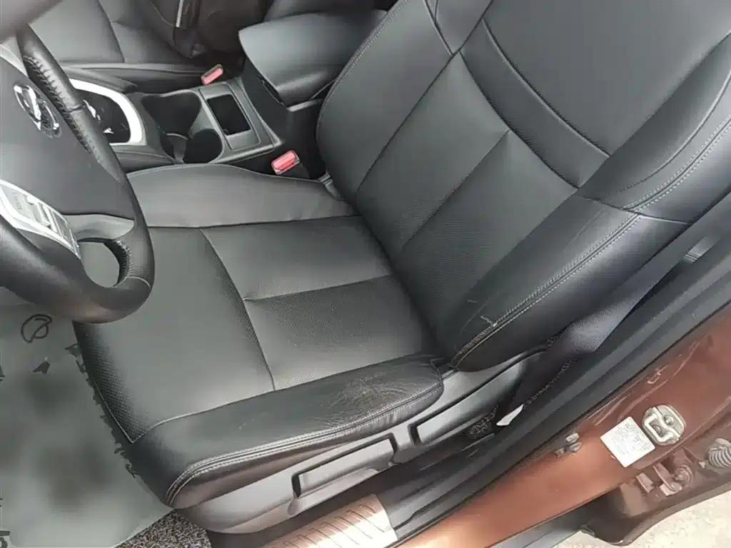 Nissan X-Trail 2014 2.0L CVT Comfort Edition 2WD — миниатюра 15