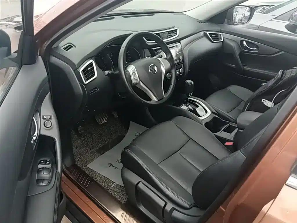 Nissan X-Trail 2014 2.0L CVT Comfort Edition 2WD — миниатюра 16