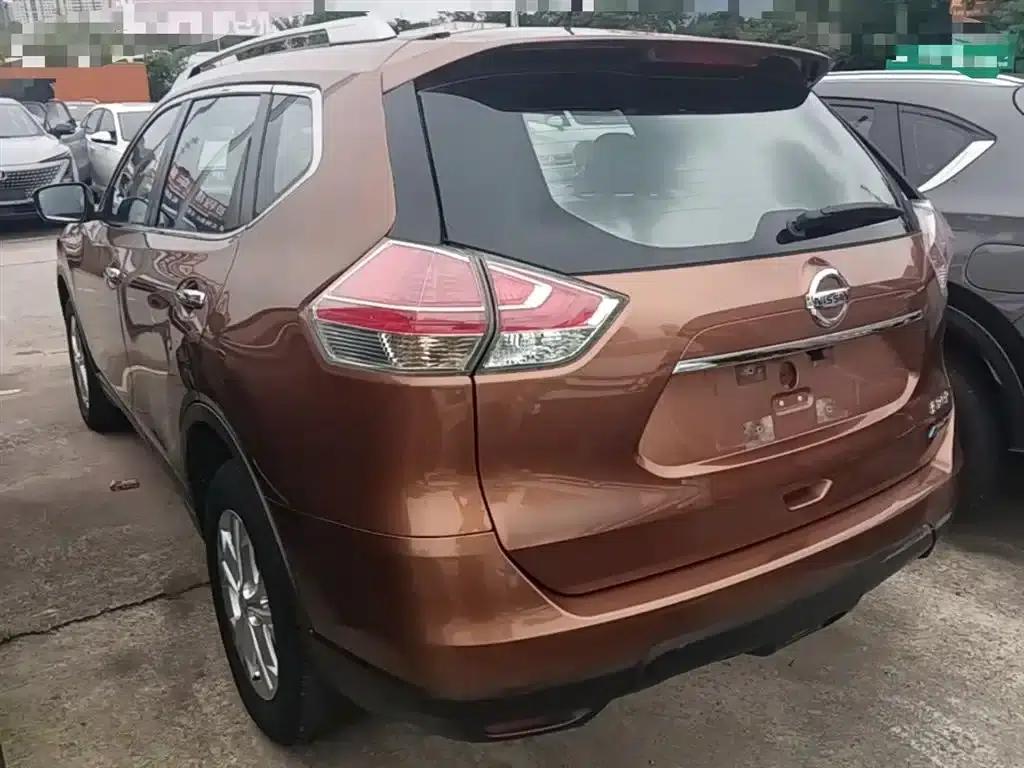 Nissan X-Trail 2014 2.0L CVT Comfort Edition 2WD — миниатюра 5