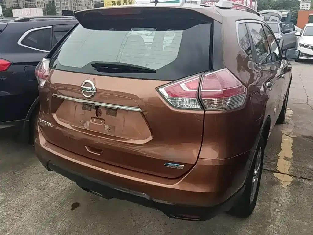 Nissan X-Trail 2014 2.0L CVT Comfort Edition 2WD — миниатюра 7